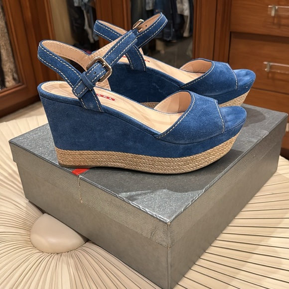 Prada wedges - Picture 2 of 6